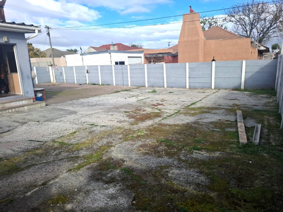 3 Bedroom Property for Sale in Parow Valley Western Cape
